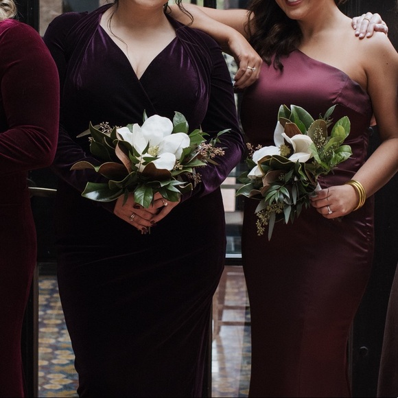 Talbot Runhof Long Sleeve Velvet Cocktail - Picture 4 of 4